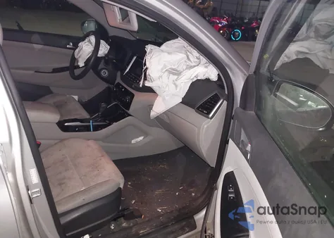 2017 Hyundai Tucson Se из США, поврежденный, VIN KM8J23A44HU565675